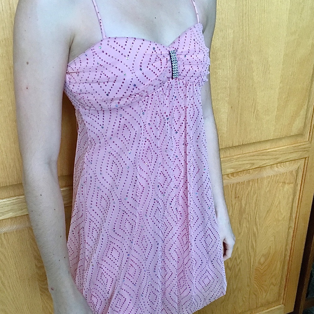 Women light pink short formal glittery dress